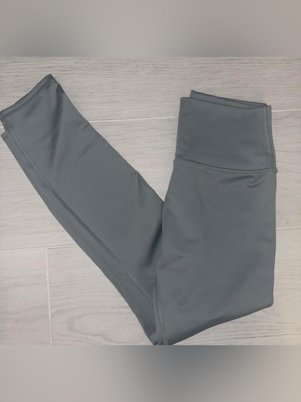 ALO AIRLIFT LEGGINGS